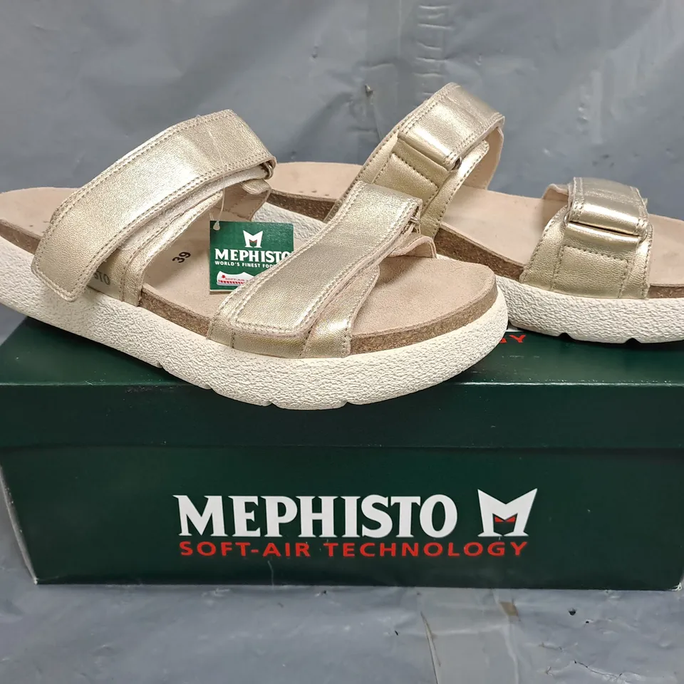 BOXED PAIR OF MEPHISTO GAYLE OPEN TOE SANDALS IN GOLD SIZE EU 39