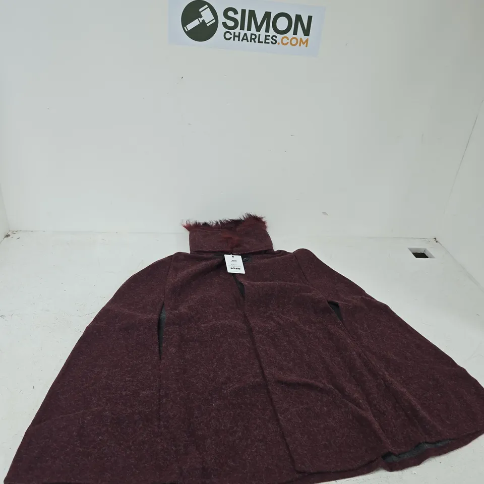 BOX OF APPROXIMATELY 18 ASSORTED CLOTHING TO INCLUDE: TAMSY ARMLESS JACKET