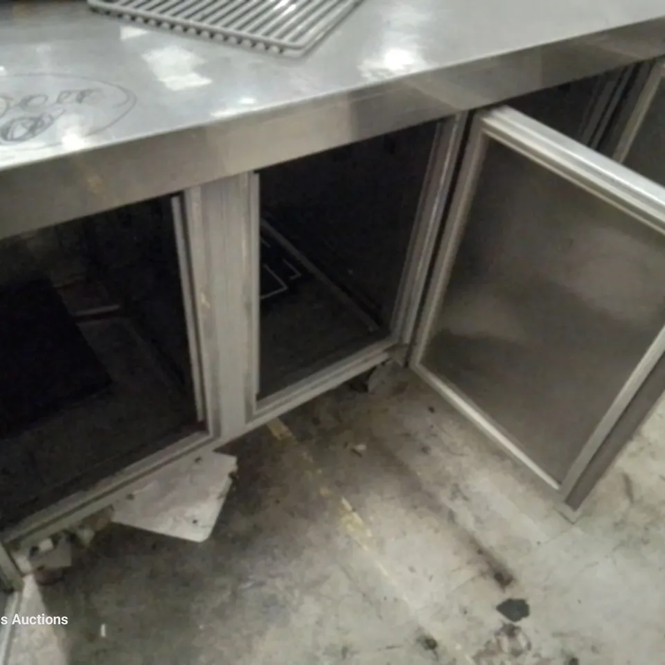 4 DOOR PREP COUNTER