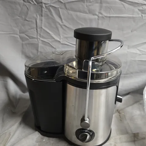 ELECTRIC CENTRIFUGAL JUICER – STAINLESS STEEL WITH BLACK ACCENTS