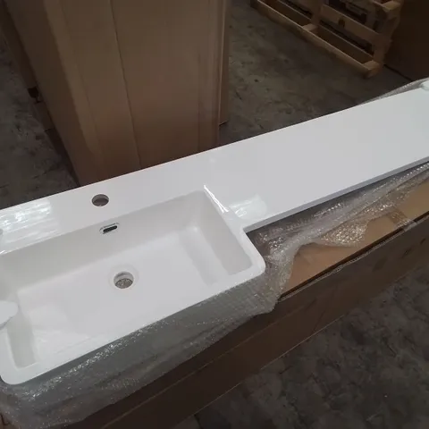 BOXED AS NEW VELDEAU ARNO 1500MM LH SEMI RECESSED CAST WING BASIN - 1534X420X200MM