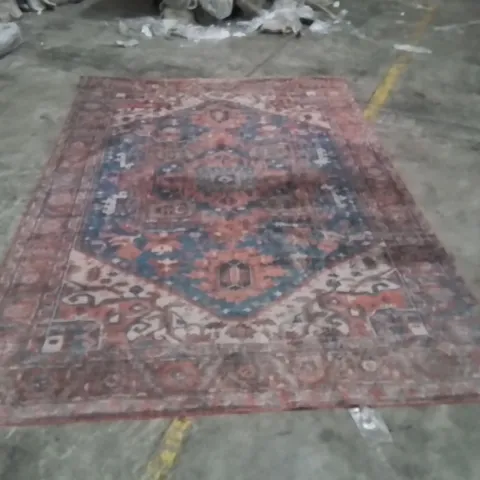 QUALITY DESIGNER AREA RUG - APPROXIMATELY 290X190