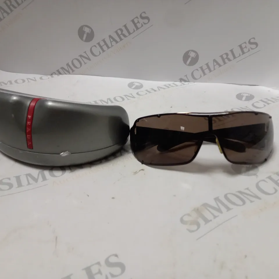 BOXED PRADA SUNGLASSES 