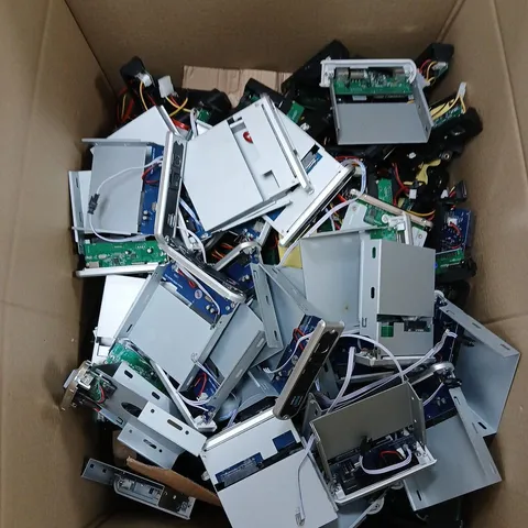 BOX OF APPROX 40 ASSORTED ELECTRICAL ITEMS, PARTS AND COMPONENTS