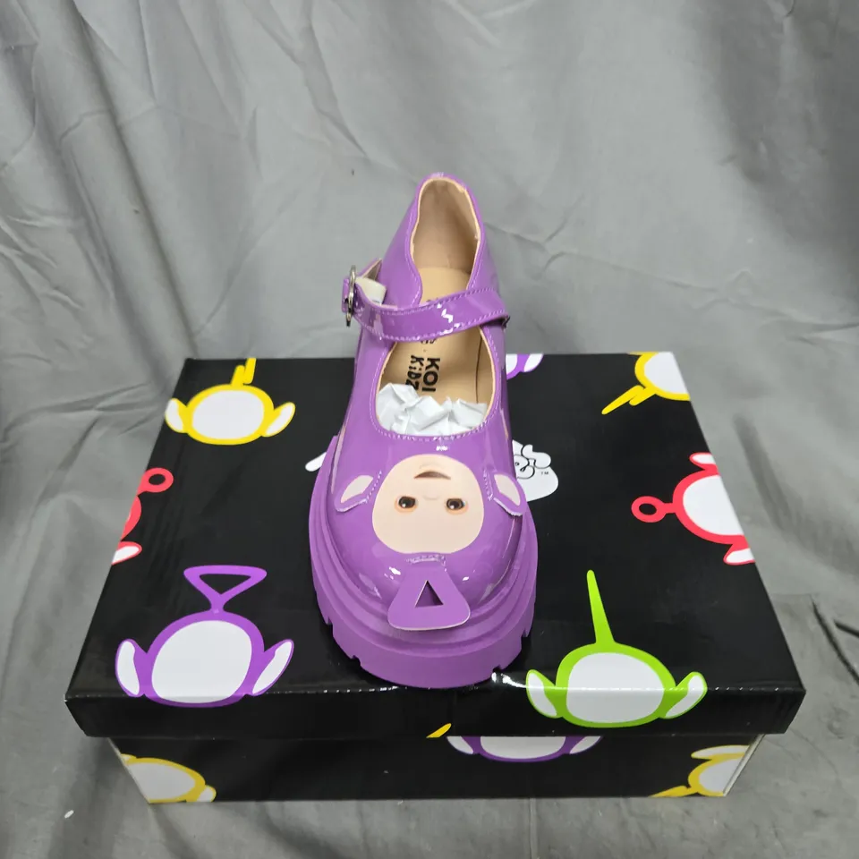 BOXED PAIR OF KOI TINKY WINKY TELETUBBIES KIDZ MARY JANES IN PURPLE - SIZE UK13K