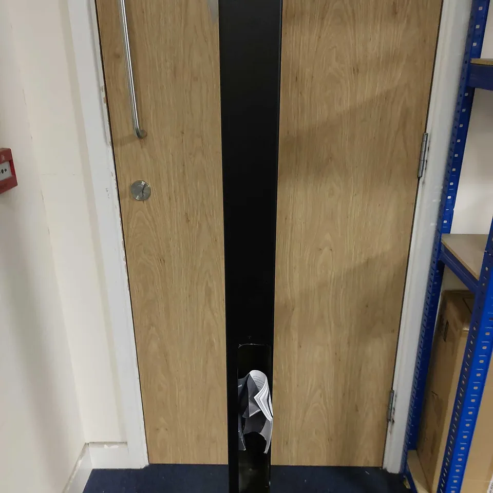 EASEE BPR2W001 BASE CHARGING PEDESTAL PR-2WAY - COLLECTION ONLY	