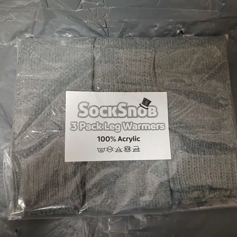 APPROXIMATELY 90 PAIRS OF SOCK SNOB LEG WARMERS IN GREY DIAMOND