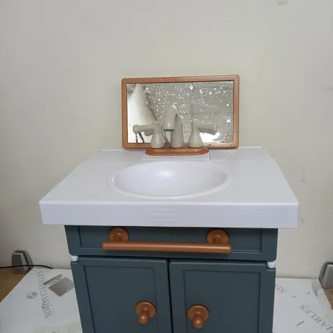 FIRST BATHROOM SINK