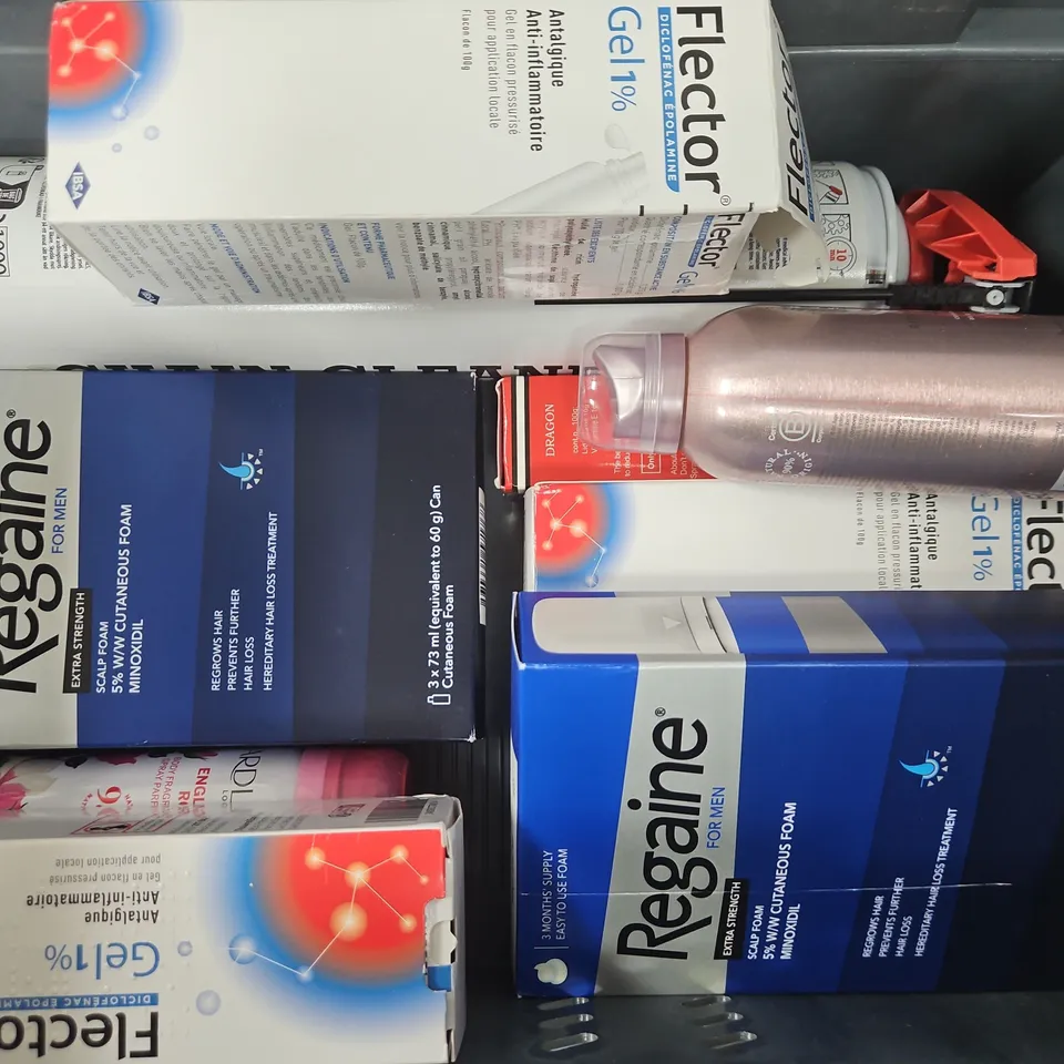 APPROXIMATELY 10 ASSORTED ITEMS TO INCLUDE JOVAN WHITE MUSK, GLADE, ETC - COLLECTION ONLY