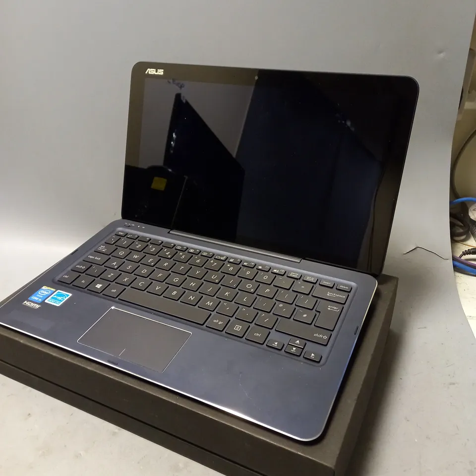 BOXED ASUS TRANSFORMER BOOK CHI IN NAVY