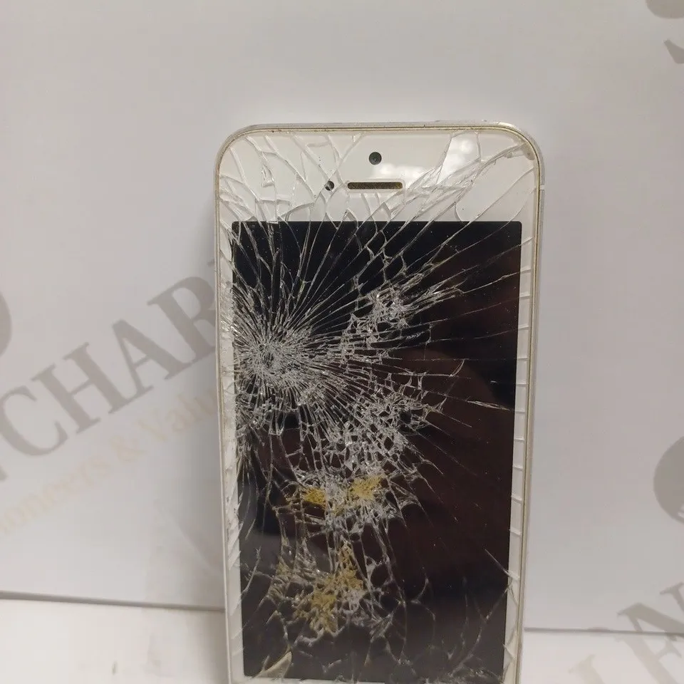 APPLE IPHONE 5 (A1429) 