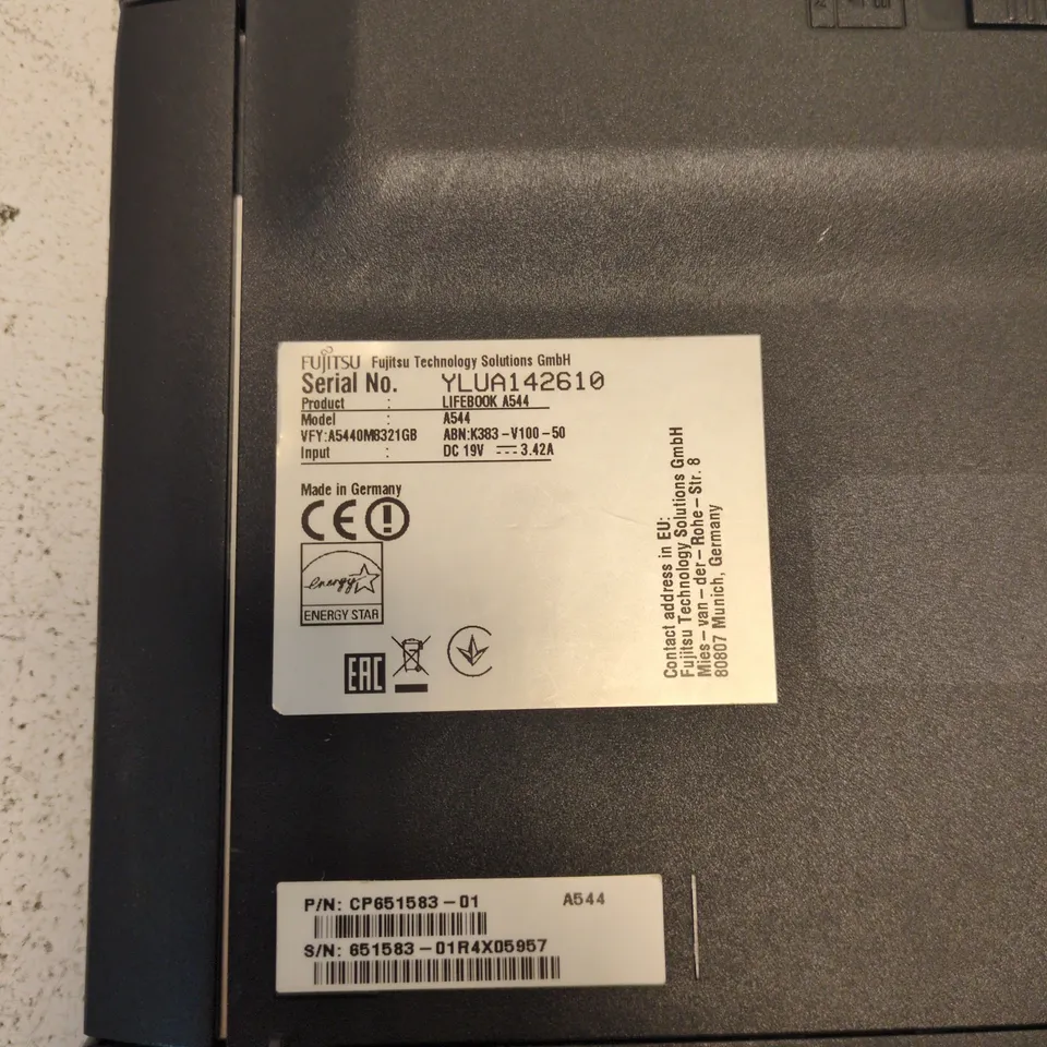 FUJITSU LIFEBOOK A544 LAPTOP