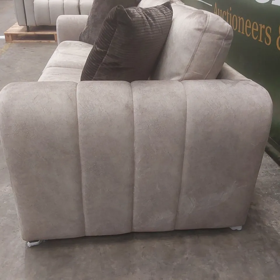 QUALITY DESIGNER AMARA 2 SEATER SOFA