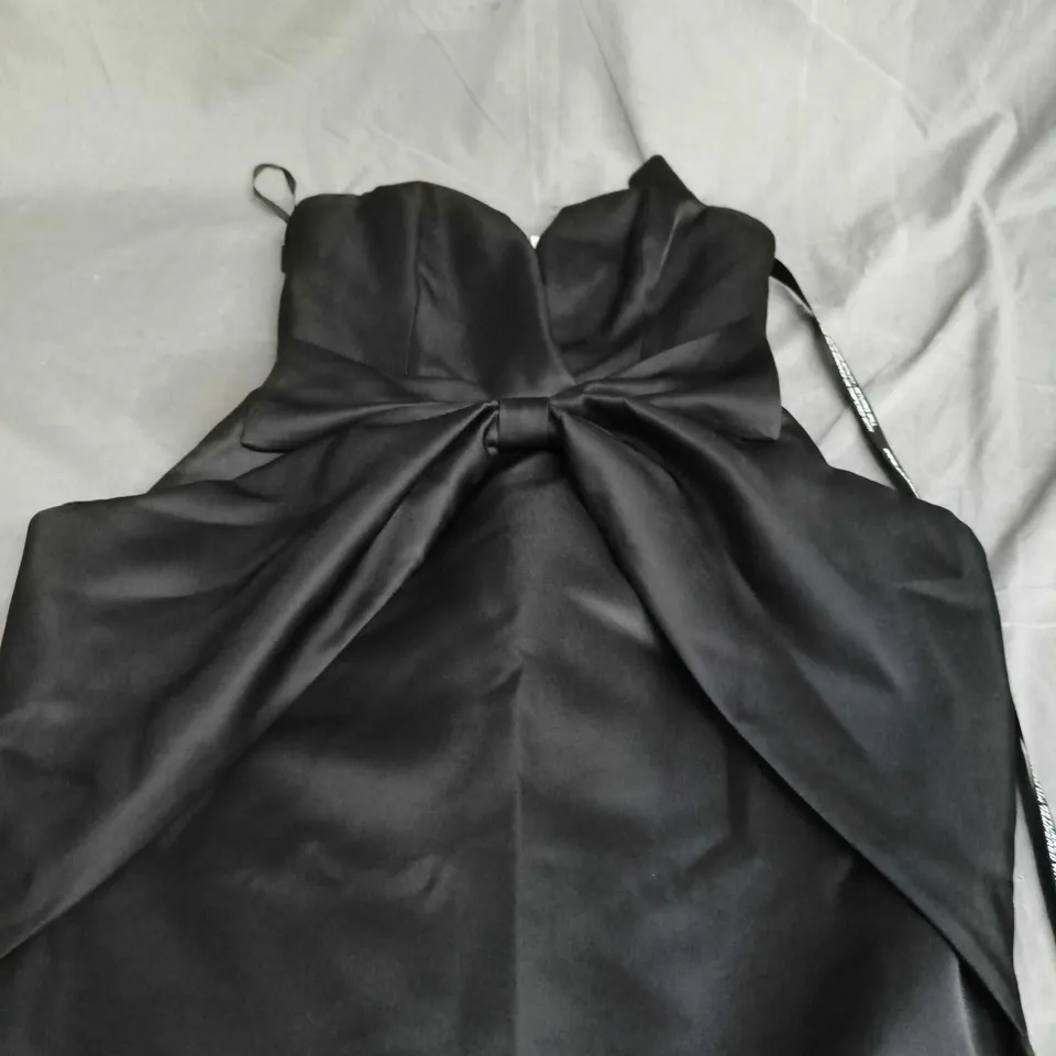 CLUB L LONDON SONATA BLACK SATIN BANDEAU MAXI DRESS WITH TULIP SKIRT – UK 10