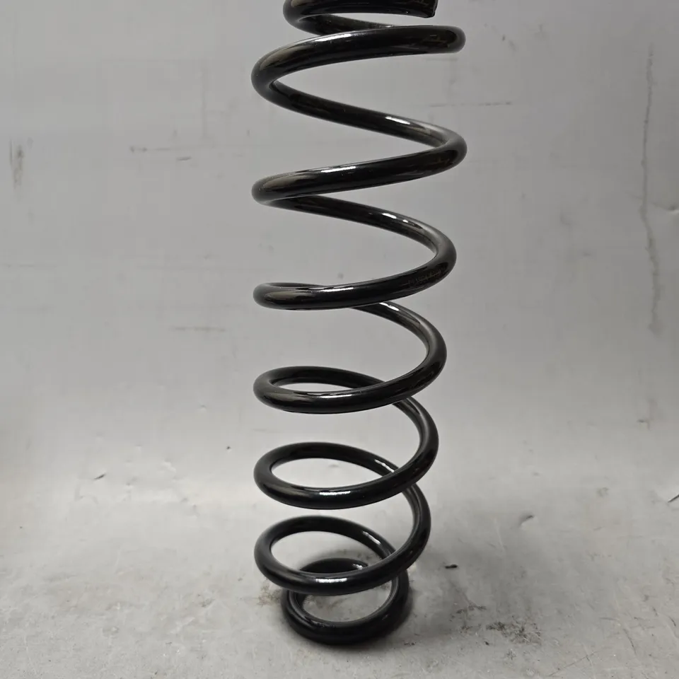 BOXED NAPA NCS1964 COIL SPRING