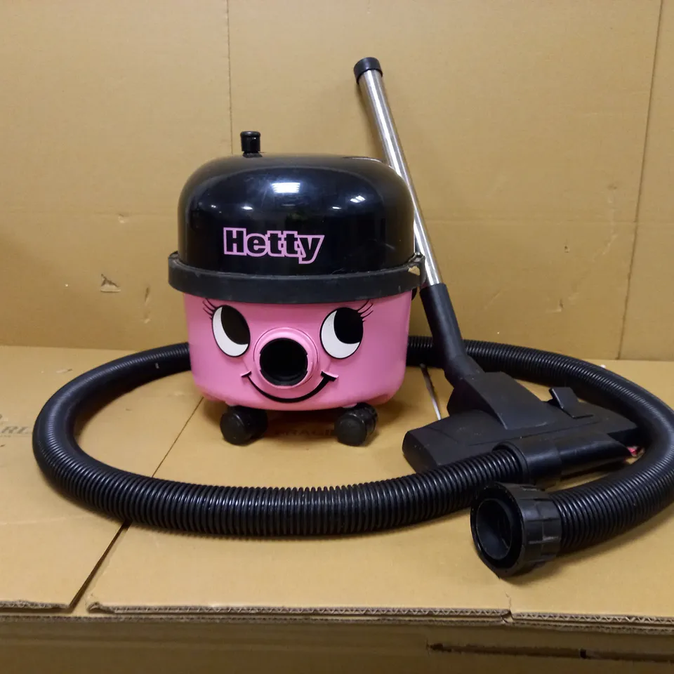 NUMATIC INTERNATIONAL HETTY 160 VACUUM CLEANER