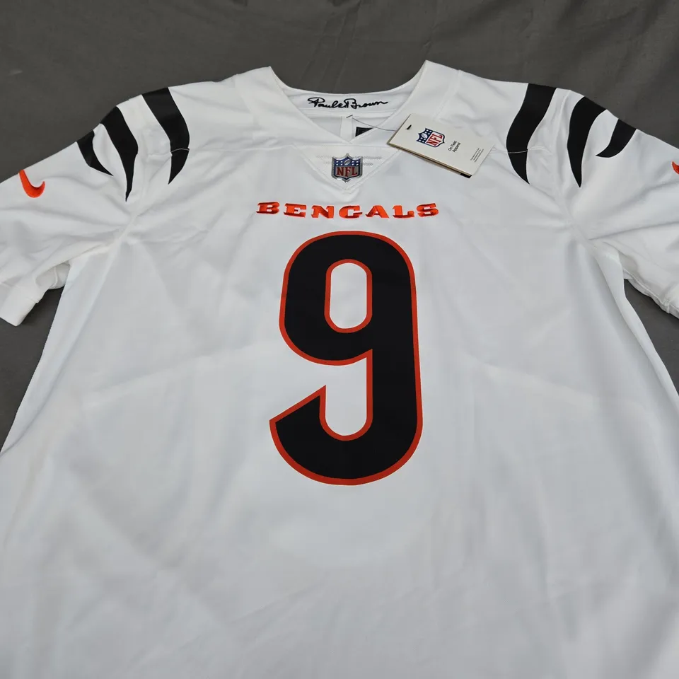 NFL CINCINNATI BEGALS JERYSEY WITH BURROWS 9 SIZE M