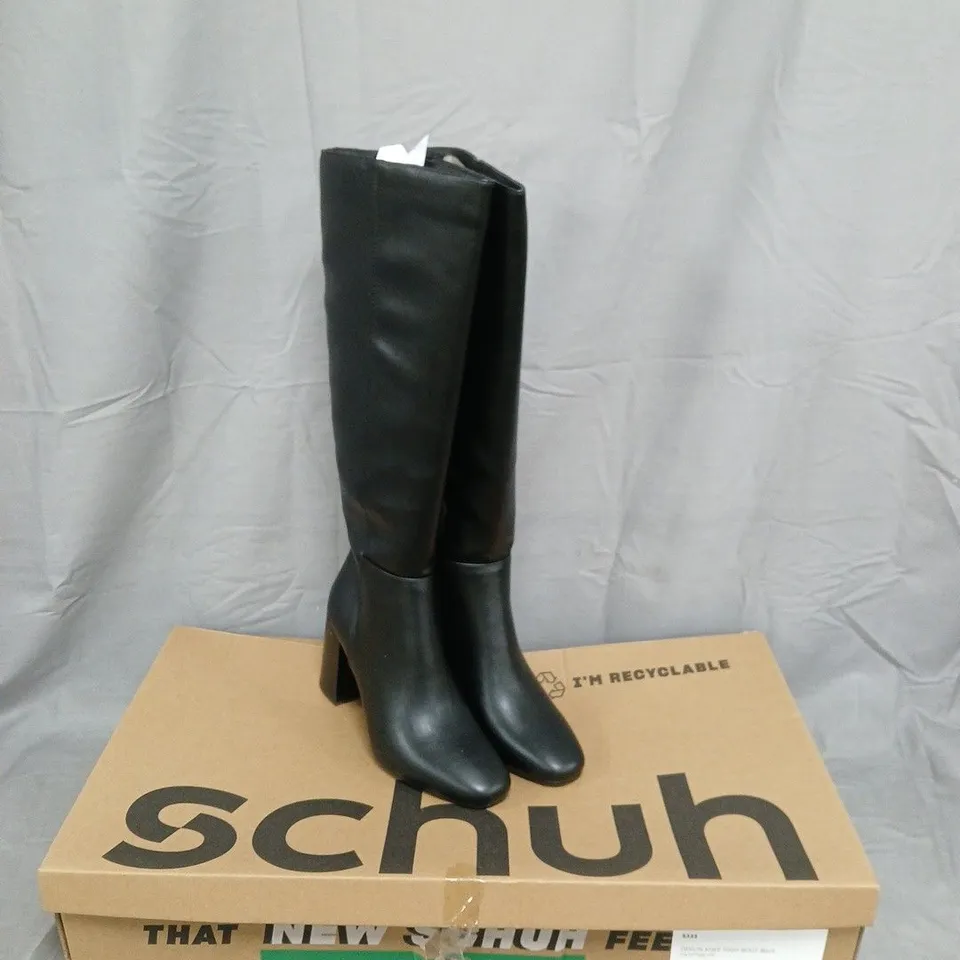 SCHUH DEVLIN KNEE HIGH BOOTS – BLACK, UK 4 (BOXED)