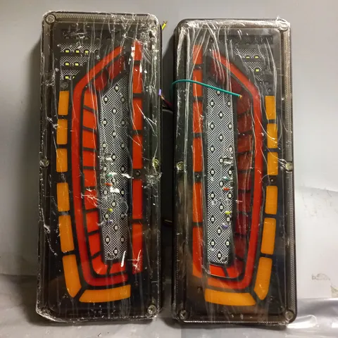 PAIR OF REAR TRAILER TAIL LIGHTS 