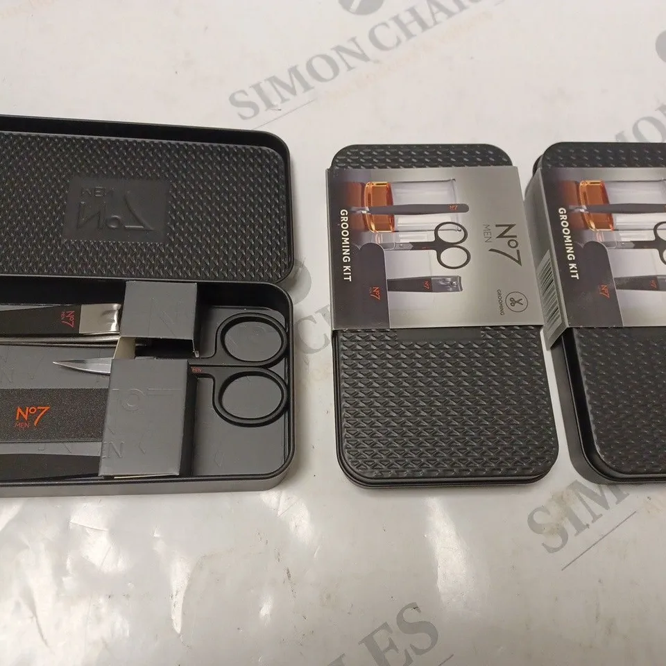 SET OF 3 X N07 GROOMING KITS 