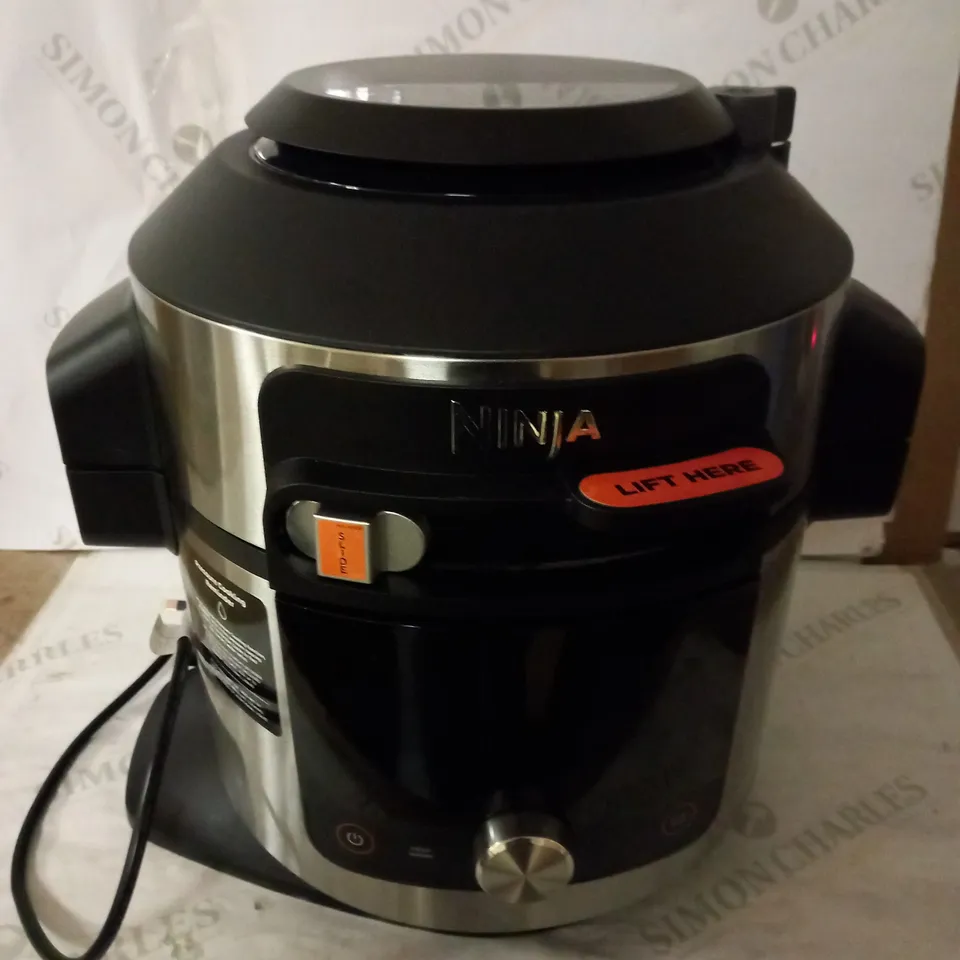 NINJA FOODI MAX SMARTLID MULTI-COOKER