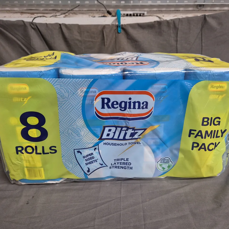 SEALED 8 ROLLS OF BLITZ HOUSEHOLD KITCHEN TOWEL