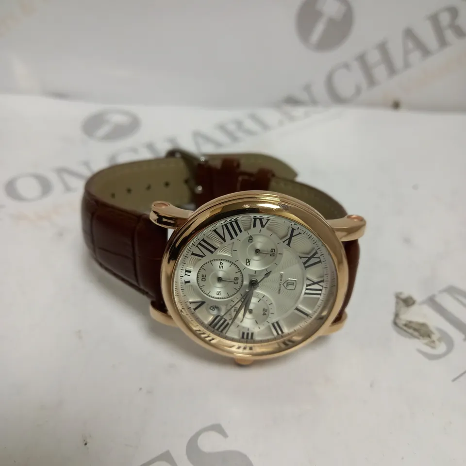 MENS LOUIS LACOMBE CHRONOGRAPH WATCH – MULTI FUNCTION DIAL WITH DATE – ROMAN NUMERAL DIAL – LEATHER STRAP 