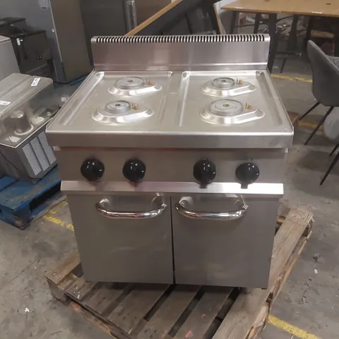 HEAVY DUTY TH-G7F4PW 4-BURNER COMMERCIAL GAS RANGE WITH AN OVEN