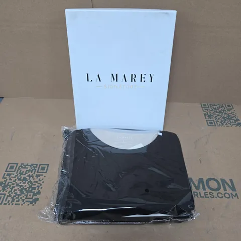 BOXED LA MAREY THERMAL SCOOP NECK TOP AND LEGGINGS SET IN BLACK - L