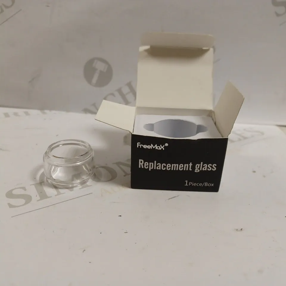 FREEMAX REPLACEMENT GLASS 30 PCS - TOTAL PIECES 177 