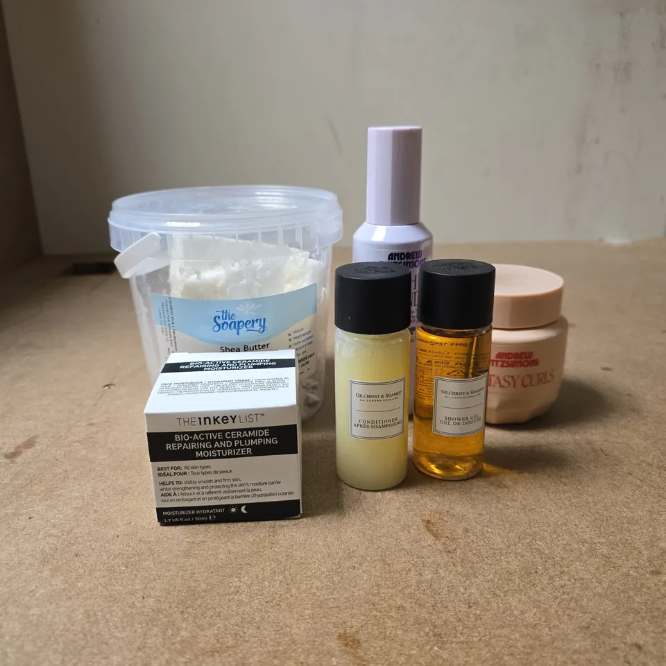 TOTE OF APPROXIMATELY 20 ASSORTED COSMETIC ITEMS TO INCLUDE THE INKEY LIST, GILBERT AND SOAMES, ANDREW FITZSIMMONS, SHEA BUTTER 500G ETC