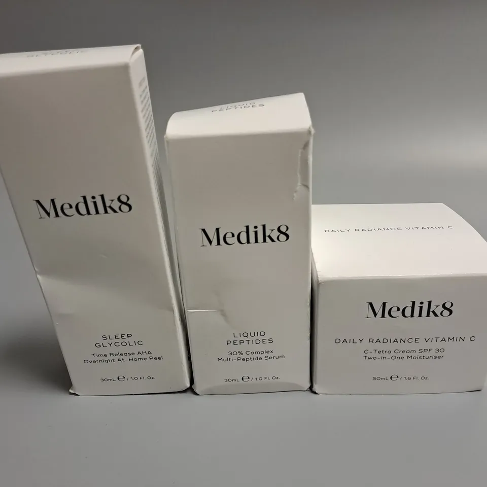 LOT OF 3 ASSORTED MEDIK8 BEAUTY ITEMS INCLUDES LIQUID PEPYIDES 30ML AND DAILY RADIANCE MOISTURISER