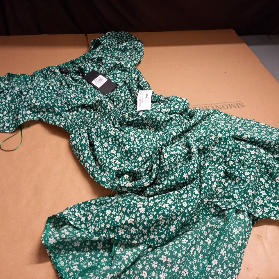 MELA LONDON SILKFRED DITSY DAISY GREEN DRESS - UK 12