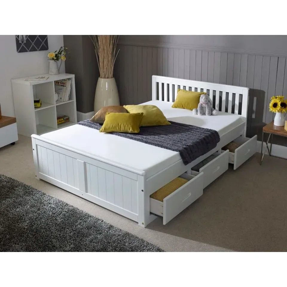 BOXED RIDGECREST BEDFRAME - WHITE // SIZE: 4' SMALL DOUBLE (2 BOXES)