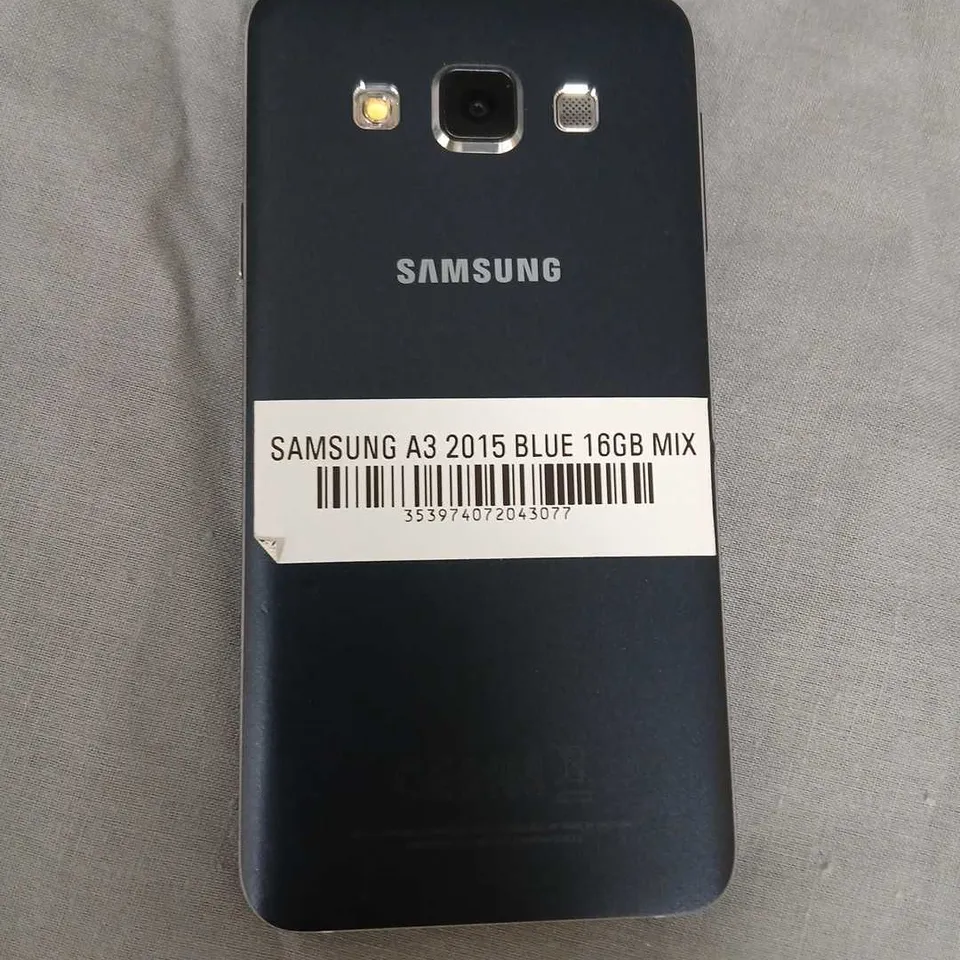 SAMSUNG GALAXY A3 (2015) - BLUE, 16GB