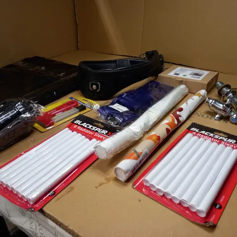 LARGE BOX OF APPROXIMATELY 20 ASSORTED HOUSEHOLD ITEMS TO INCLUDE: RADIATOR SLEEVES, DOOR MAT, ALL PURPOSE SCRAPER