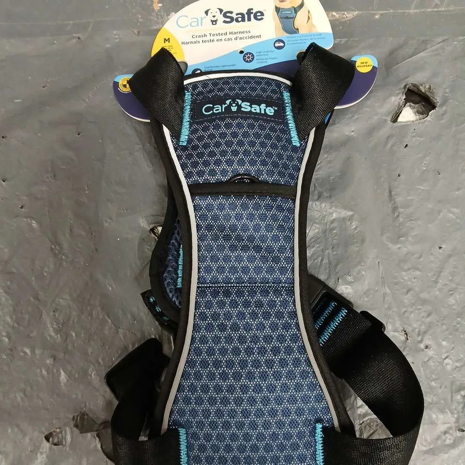 CAR SAFE CRASH TESTED PET HARNESS IN SIZE M