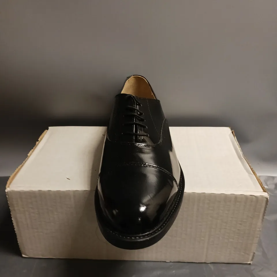 BOXED ORION BLACK PATENT MENS SHOES SIZE 10