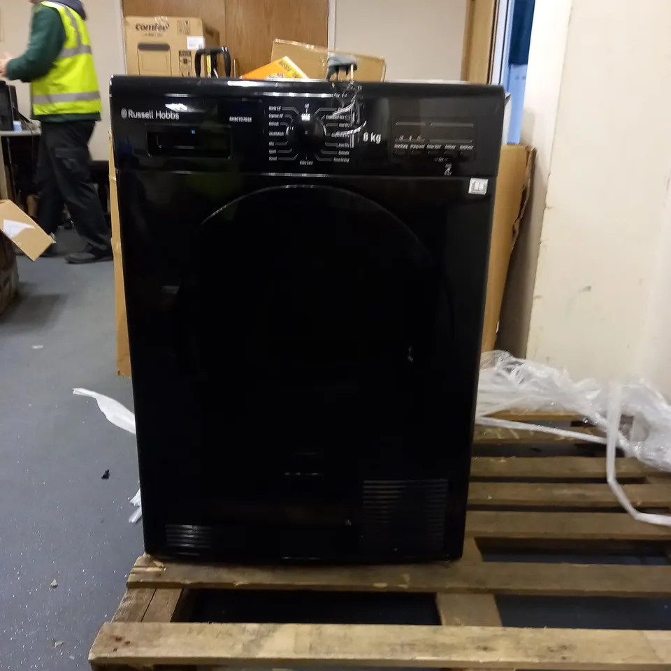 RUSSELL HOBBS RH8CTD701B FREESTANDING CONDENSER DRYER,  8 KILOGRAMS, RPM 1400, BLACK, NOISE LEVEL: 69DB
