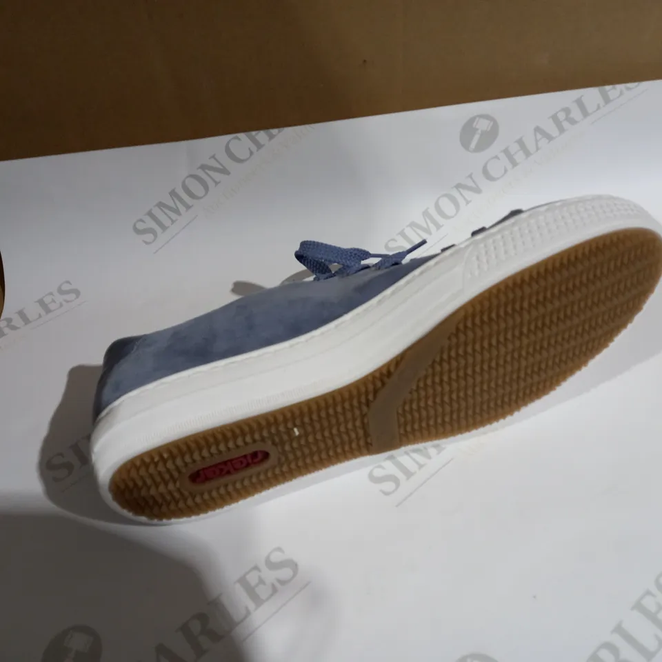 RIEKER MEMO SOFT SIZE 7AND A HALF 