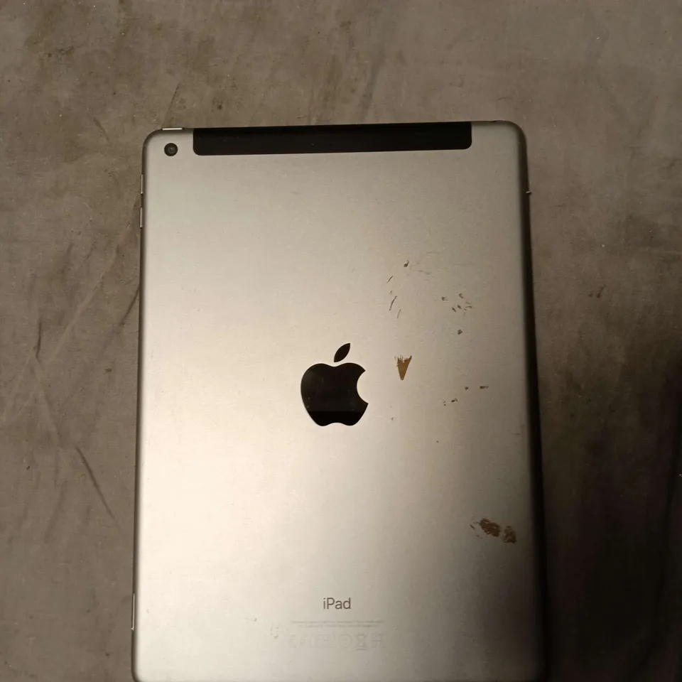 APPLE IPAD 9.7 IN SILVER