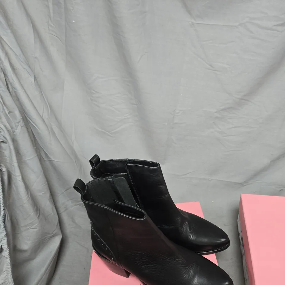 MODA IN PELLE BLACK LEATHER ANKLE BOOTS – WOMEN'S UK 7