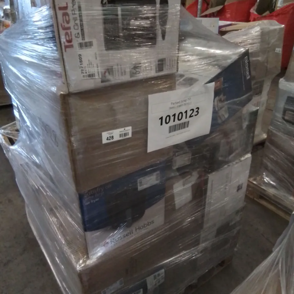 PALLET TO CONTAIN APPROXIMATELY 33 ASSORTED ELECTRONIC GOODS & PRODUCTS. INCLUDES