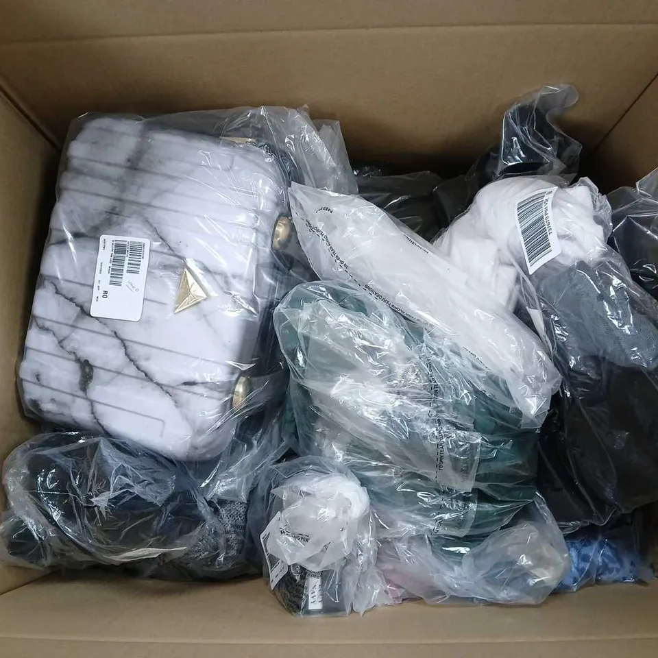 BOX OF APPROXIMATELY 15 ASSORTED CLOTHING ITEMS IN VARIOUS STYLES, COLOURS AND SIZES 