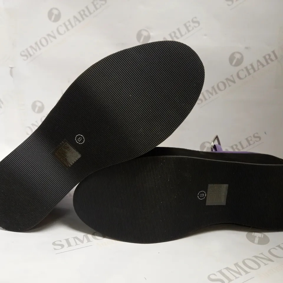 KOI VEGAN LEATHER MORENO PLAID MARY JANES UK SIZE 8