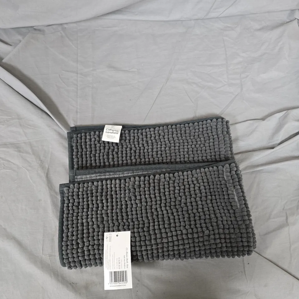 CATHERINE LANSFIELD GREY CHENILLE BATH MATTS SET OF 2
