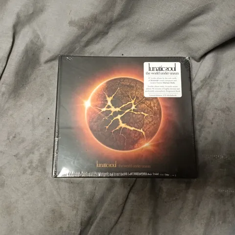SEALED LUNATIC SOUL β THE WORLD UNDER UNSEEN (LIMITED EDITION 2CD MEDIABOOK)