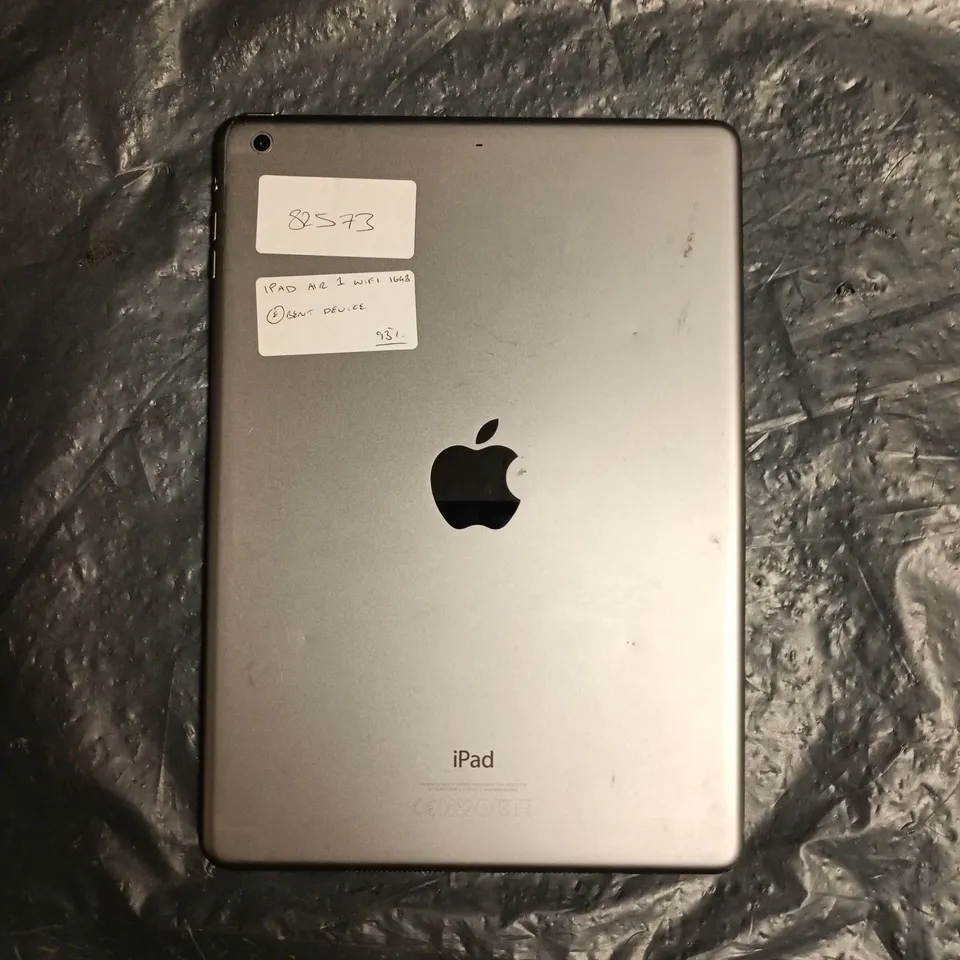 APPLE IPAD TABLET - A1474