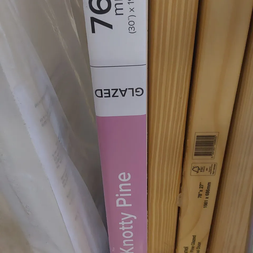 KNOTTY PINE 15 LITE GLAZED INTERNAL DOOR 1981 × 762mm