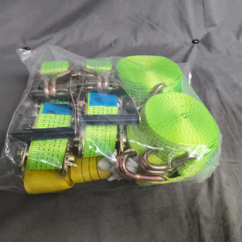 PACK OF ASSORTED RATCHET TIE-DOWN STRAPS WITH HOOKS